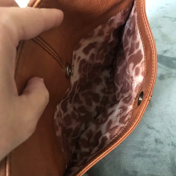 b. makowsky Rich Brown Leather Crossbody Bag - Picture 3 of 10